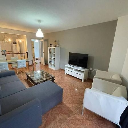 Lovely One Bedroom Flat- Excellent Location กรานาดา ภายนอก รูปภาพ