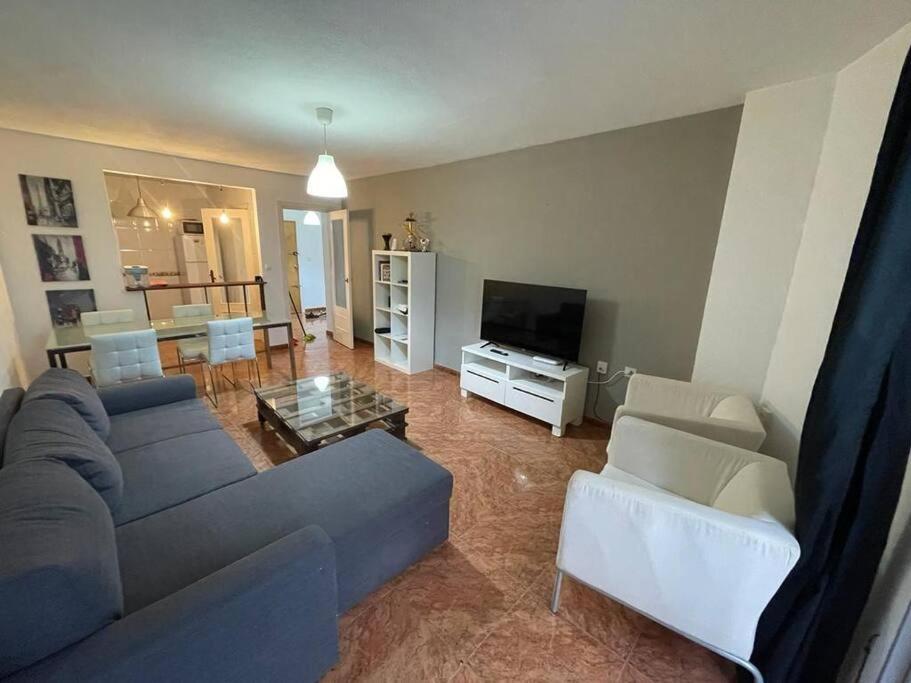 Lovely One Bedroom Flat- Excellent Location กรานาดา ภายนอก รูปภาพ