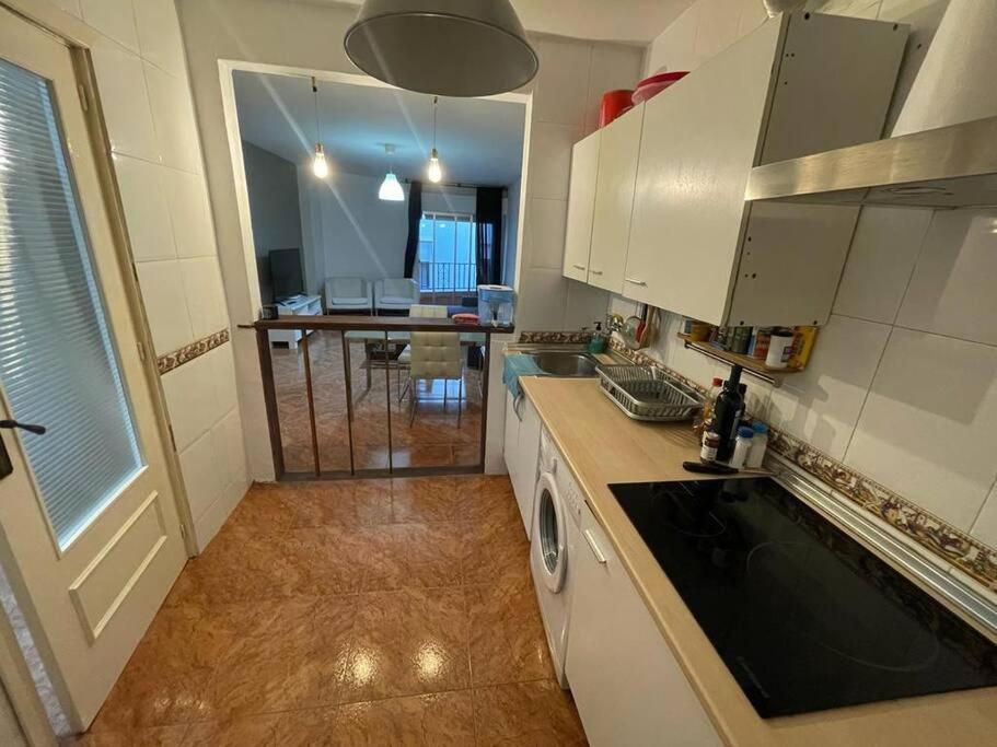 Lovely One Bedroom Flat- Excellent Location กรานาดา ภายนอก รูปภาพ