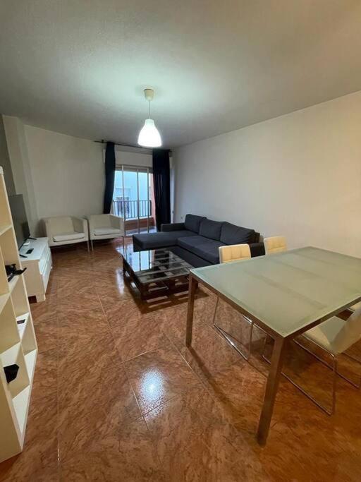 Lovely One Bedroom Flat- Excellent Location กรานาดา ภายนอก รูปภาพ
